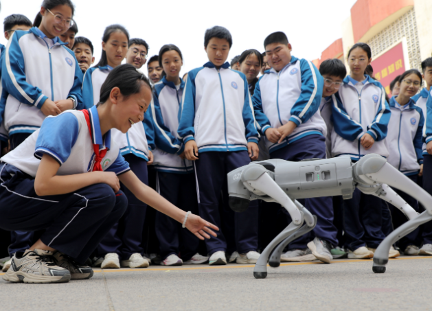 优化评价机制突出在教师教学评价中跨学科教学成果的权重 优化评价机制突出在教师教学评价中跨学科教学成果的权重